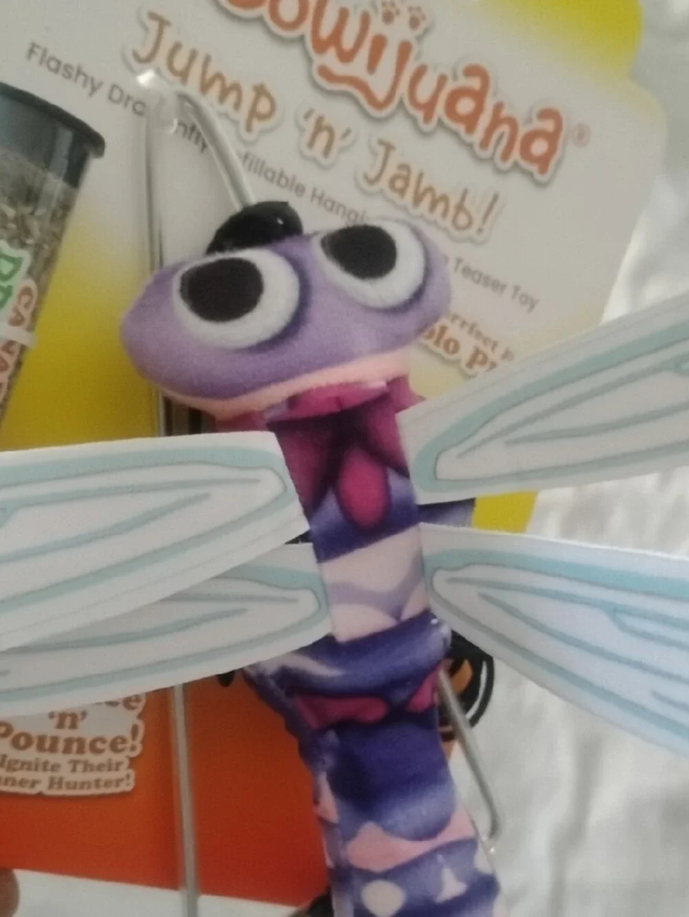 Meowijuana Jump 'n' Jamb Cat Toy - Purple & White Dragonfly